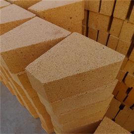 صناعة الصلب طوب الطين النار حسب الطلب الحجم المسامية منخفضة مع مادة الاسمنت الألومينا