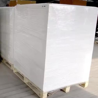 رونغشينغ 220kg/M3 لوح العزل الحراري 650-1300 C ألواح السيليكات الكالسيومية الخالية من الغبار للأفران الصناعية