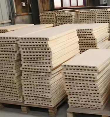استقرار حراري عالي Cordierite Mullite رفوف المواقد للثياب من فرن السيراميك