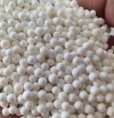 الكرات السيراميكية الزركونيا الألومينية عالية الكثافة Zro2 كرات طحن 3mm-10mm لللمع وقطع طاحونة الكرات